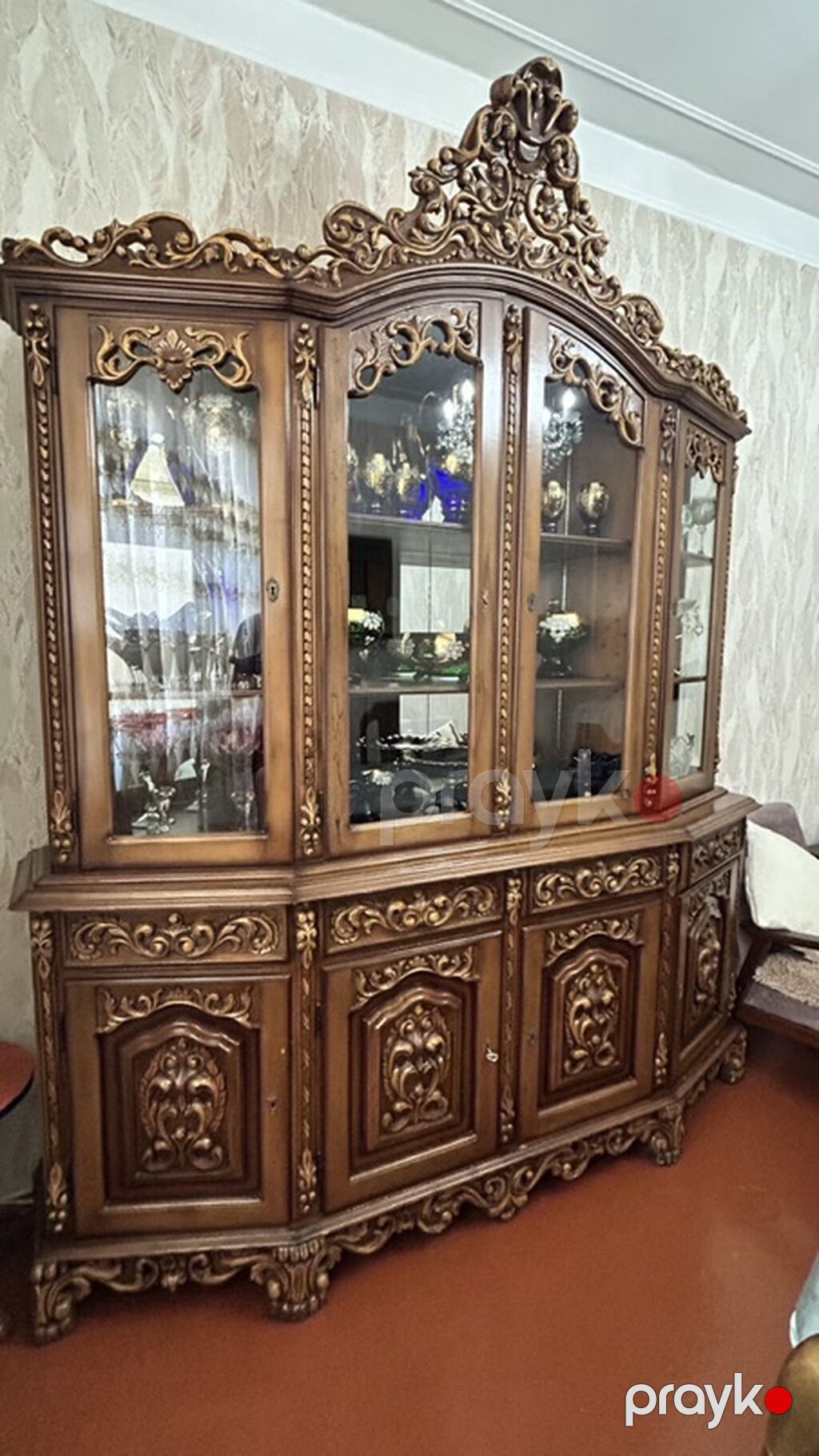 Klassik üslublu qorka (servant) satılır - Material: təbii ağac (sıx — Qonaq otağı üçün, Bakı (2)