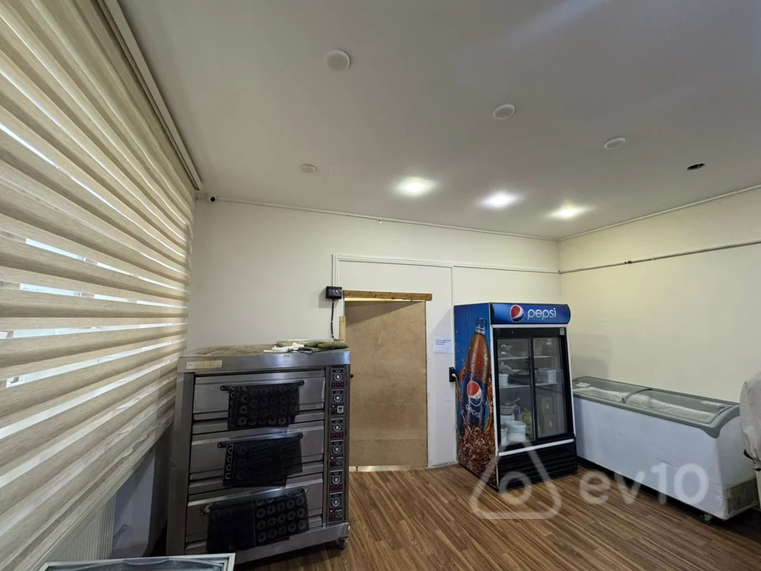 8 otaqlı həyət evi, 1000 m², Şərq küç — Ev, villa, Bakı (2)