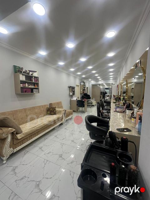 Satılır obyekt 60 m²