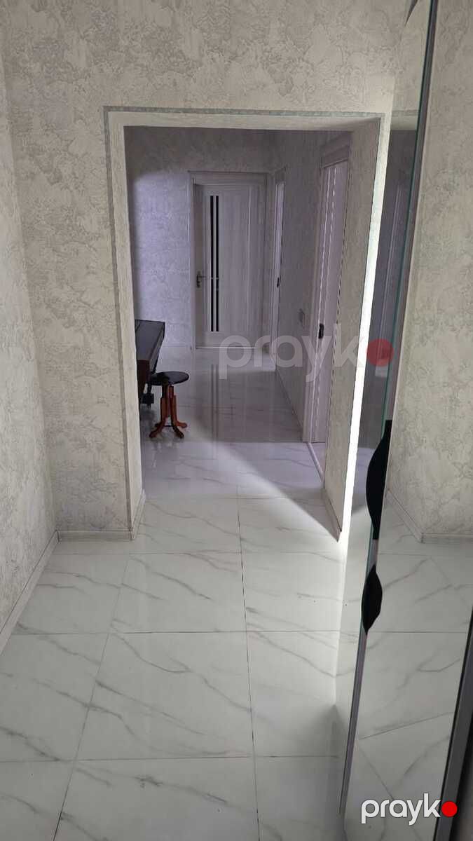 Satılır 4 otaqlı həyət evi/bağ evi 240 m² — Ev, villa, Bakı (7)
