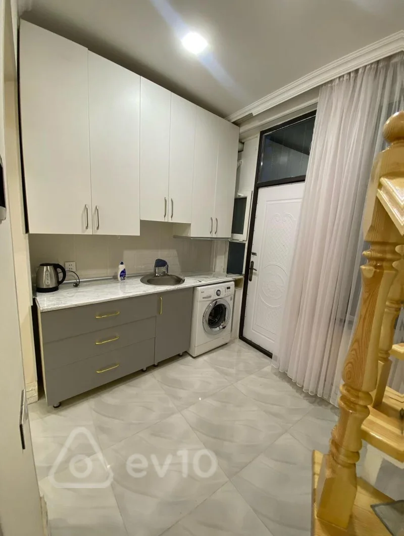 2 otaqlı mənzil, 50 m², Qlş parkı — kirayə — Mənzil, Bakı (6)
