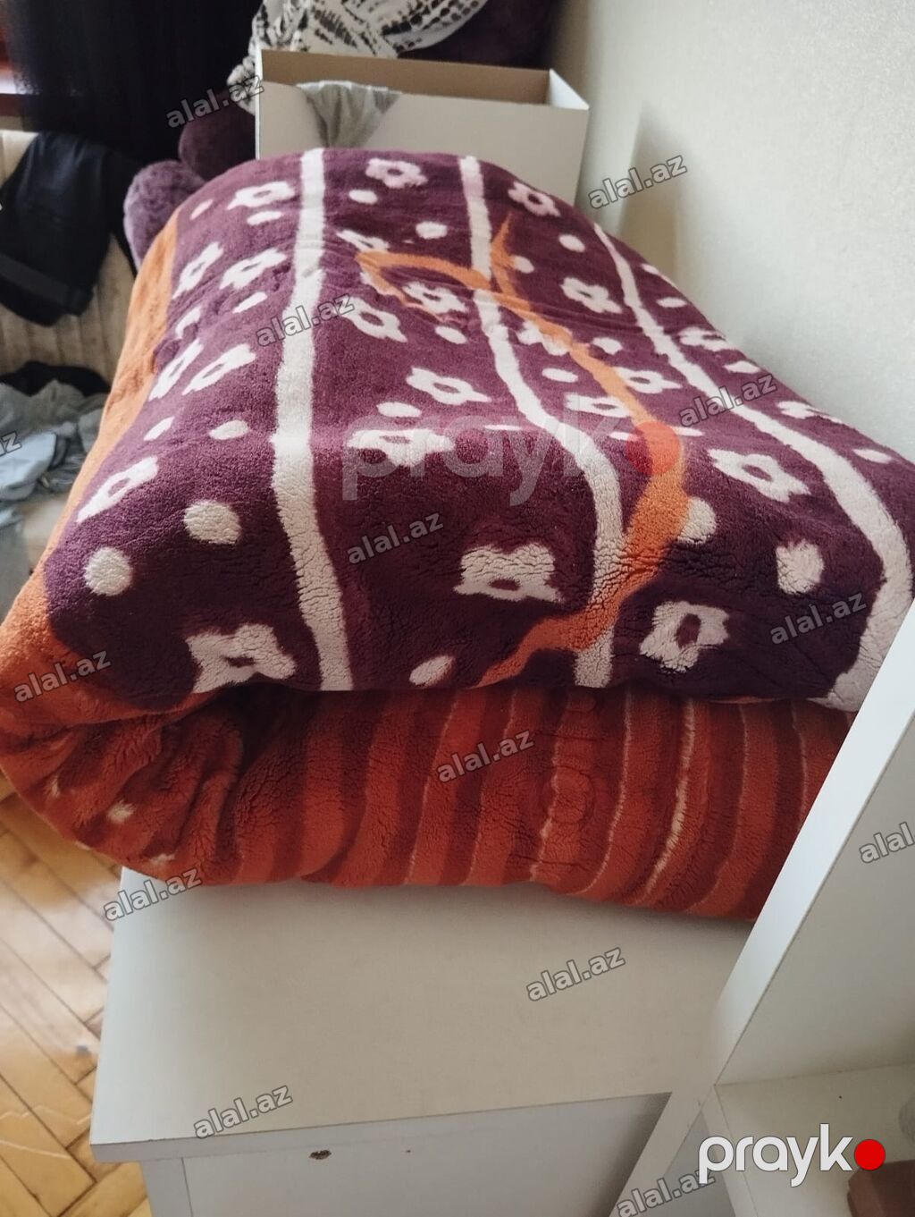 Edial isti ve qalín 230 200 razmer alınıb 100 azn — Mallar, Bakı (2)