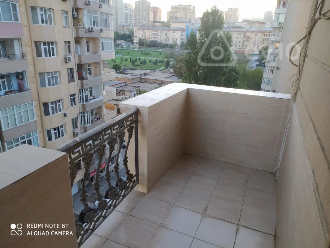 3 otaqlı mənzil, 147 m², Mirzə Fətəli Axundov 177, — kirayə — Mənzil, Bakı (2)