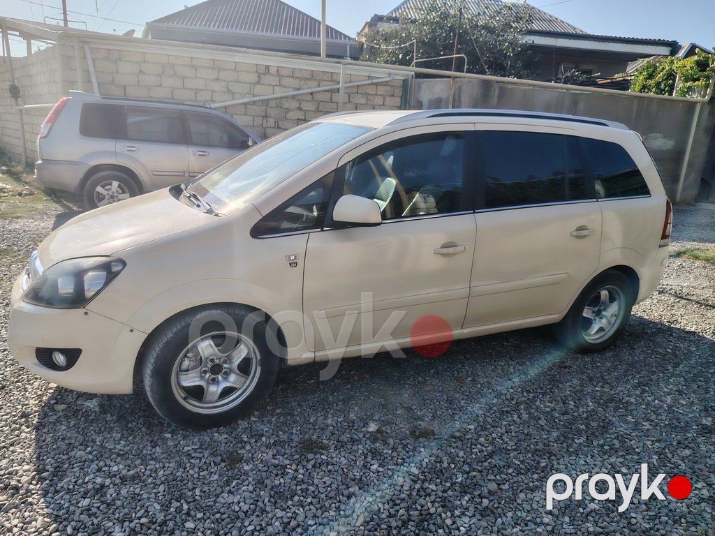 Opel Zafira, 1.6 L, 2010 il, 440 000 km — Avtomobillər, Bakı (2)
