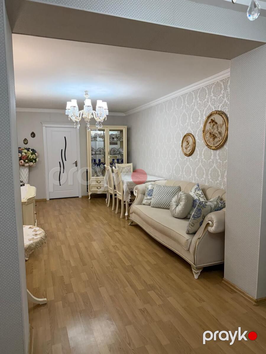 Satılır 5 otaqlı köhnə tikili 125 m² — Mənzil, Bakı (3)