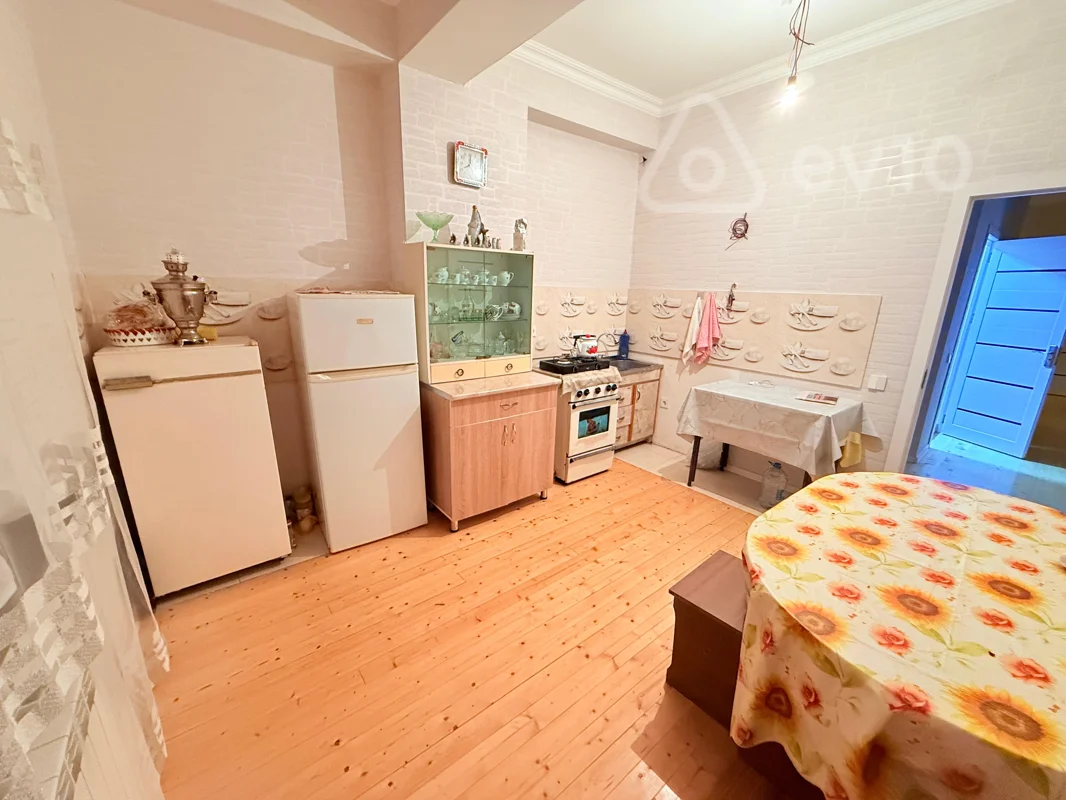 4 otaqlı mənzil, 130 m², Əşrəf Əliyev — kirayə — Mənzil, Bakı (5)