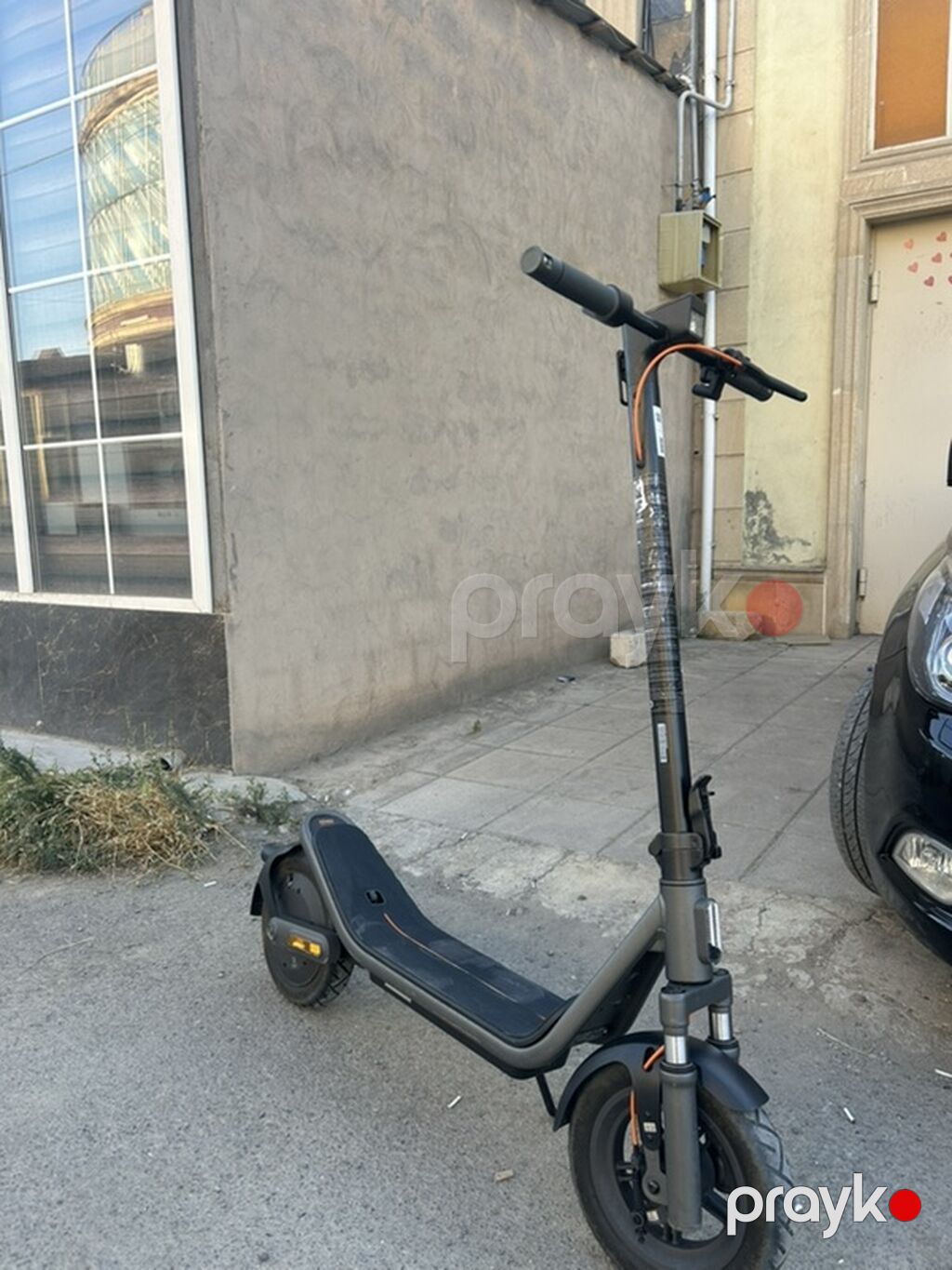 İşlənmiş Elektrik samokat 12", 751 - 1000 Vt, 26 - 35 km/s, Ünvandan götürmə — Skuterlər, Gəncə (8)