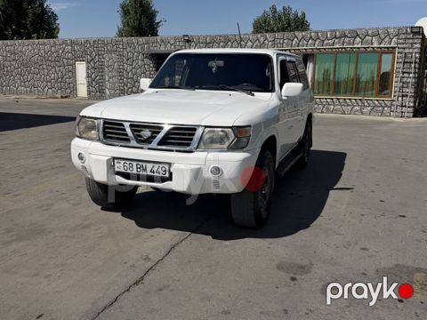 Nissan Patrol: 4.2 l 1998 il Ofrouder/SUV