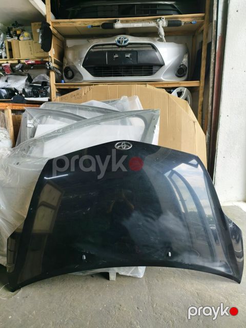 Toyota Prius 20 kapotu — Bakı