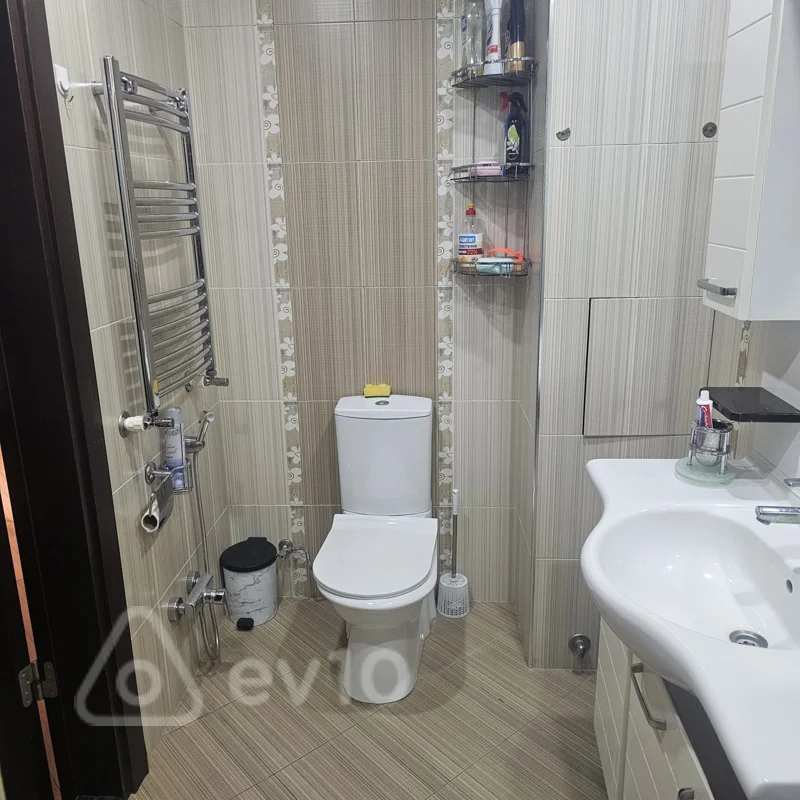 2 otaqlı mənzil, 100 m², Əbdulvahab Salamzadə — kirayə — Mənzil, Bakı (9)