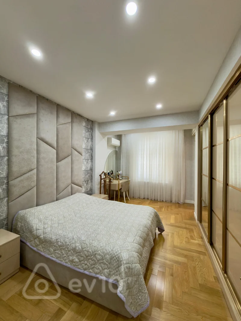 5 otaqlı mənzil, 201 m², Qarabağ küçəsi — Mənzil, Bakı (4)