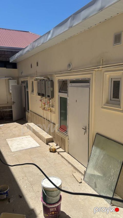 İcarəyə verilir 2 otaqlı həyət evi/bağ evi 30 m² — Bakı