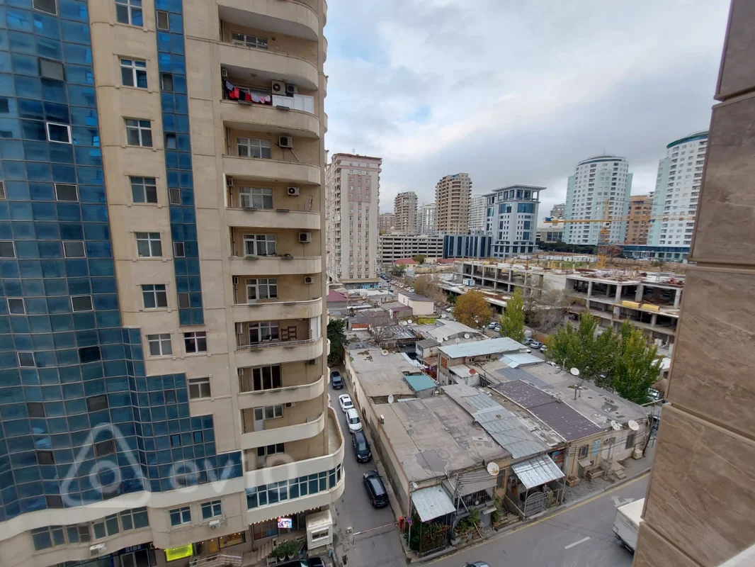 2 otaqlı mənzil, 60 m², Şamil Əzizbəyov küç — kirayə — Mənzil, Bakı (3)