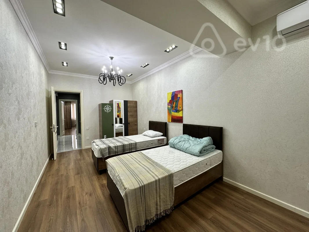 3 otaqlı mənzil, 125 m², 28 May mt. Azadliq pr — Mənzil, Bakı (9)