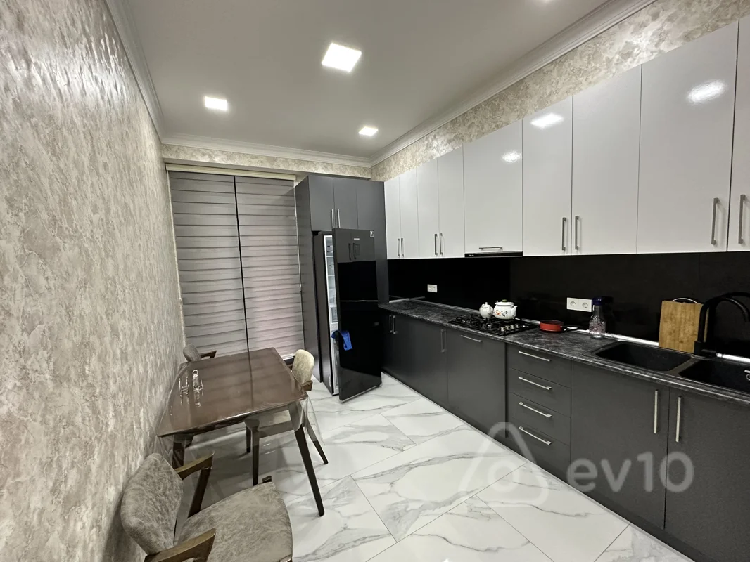 3 otaqlı mənzil, 125 m², 28 May mt. Azadliq pr — Mənzil, Bakı (4)