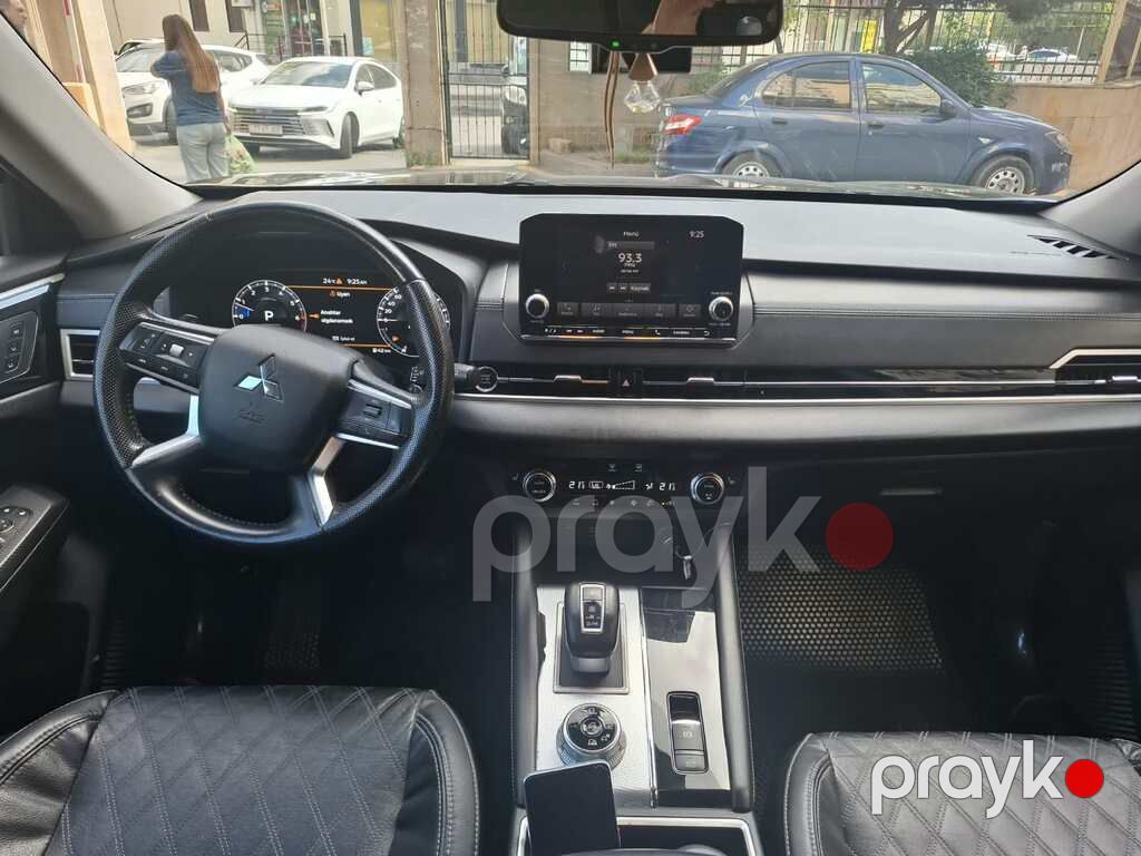 Mitsubishi Outlander, 2.5 L, 2022 il, 90 000 km — Avtomobillər, Bakı (4)