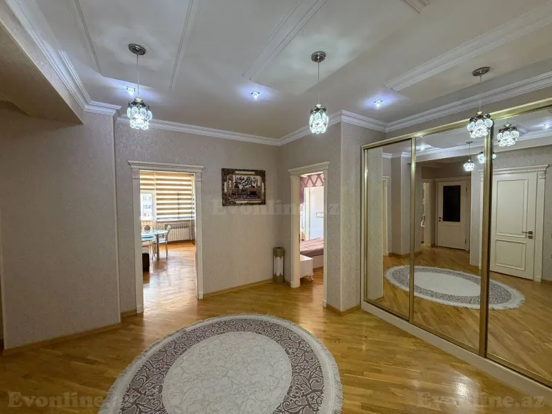 Satılır 3 otaqlı Mənzil Yeni tikili 140 m² Bakı, Binəqədi r., Memar Əcəmi m — Mənzil, Bakı (7)