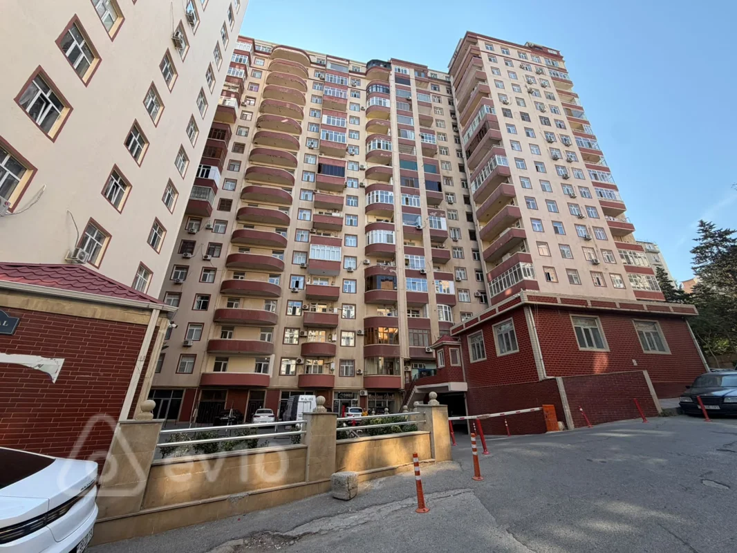 3 otaqlı mənzil, 140 m², Mir Cəlal küçəsi — Bakı