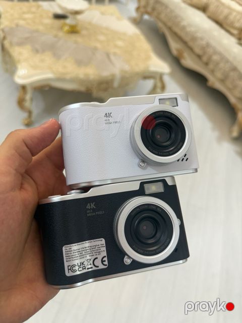 Vintage Digital Kamera — Sumqayıt