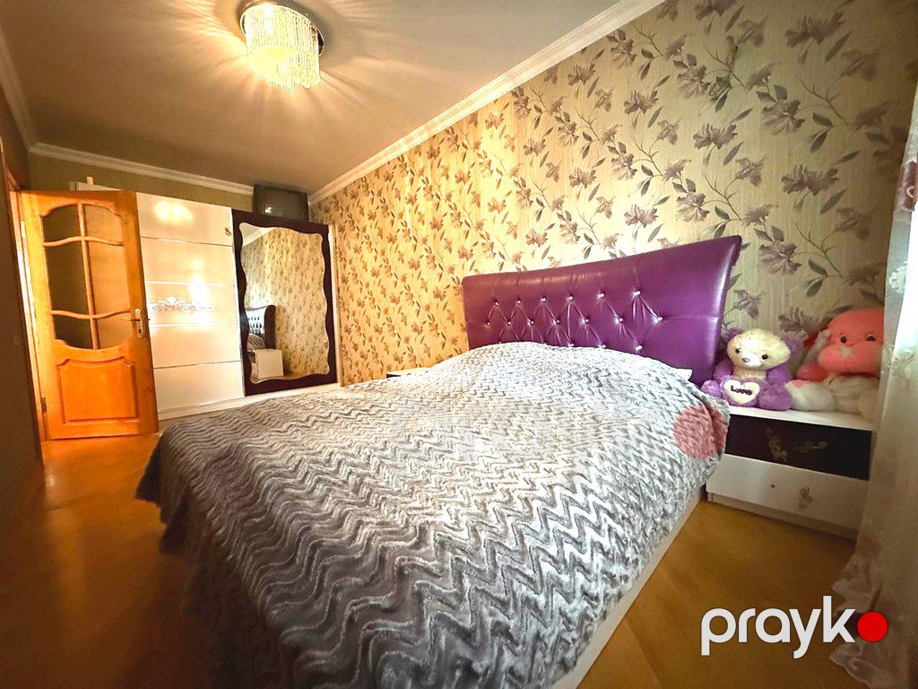 Satılır 4 otaqlı köhnə tikili 100 m² — Mənzil, Bakı (8)