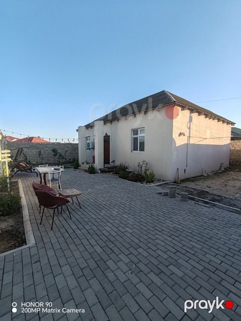 Satılır 3 otaqlı həyət evi/bağ evi 120 m² — Bakı