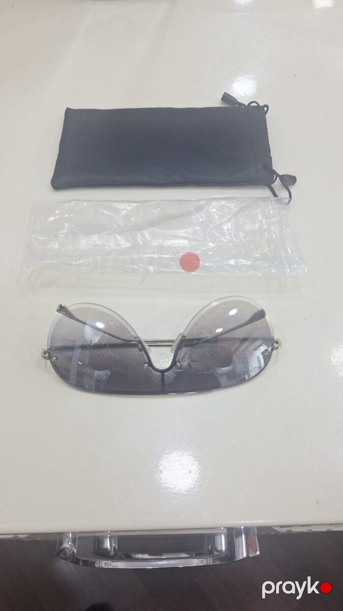 Eynək Gucci — Şəxsi əşyalar, Bakı (3)