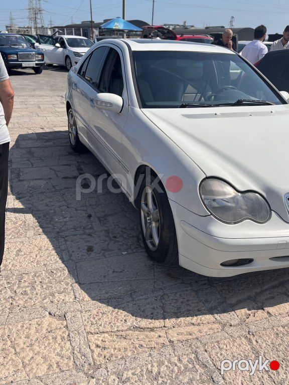 Mercedes C 240 4MATIC, 2.6 L, 2003 il, 330 000 km — Avtomobillər, Bakı (7)