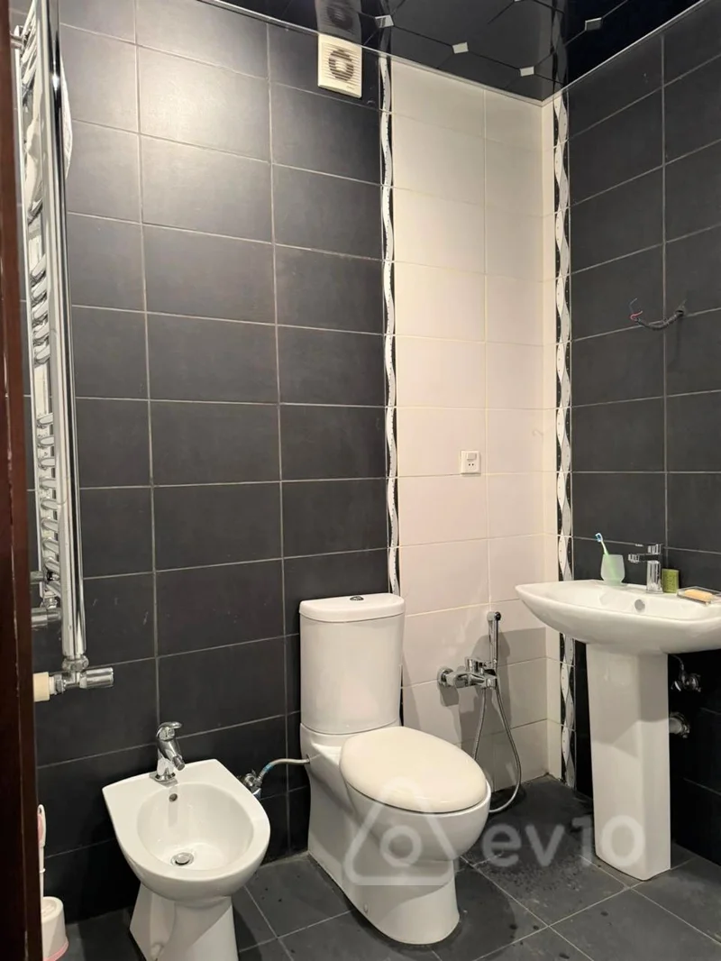 3 otaqlı mənzil, 120 m², Abbas Mirzə Şərifzadə küçəsi — Mənzil, Bakı (10)