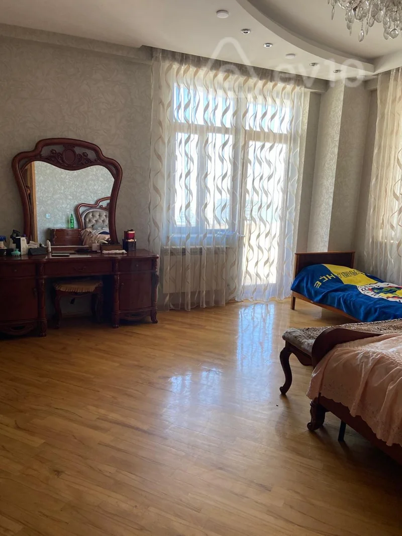 4 otaqlı mənzil, 231 m², Hüseyn Cavid pr — Mənzil, Bakı (10)
