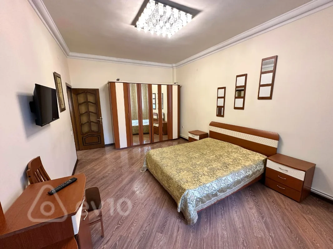 3 otaqlı mənzil, 100 m², Bakı Məhəmməd Naxçıvani 10 küç — kirayə — Mənzil, Bakı (5)