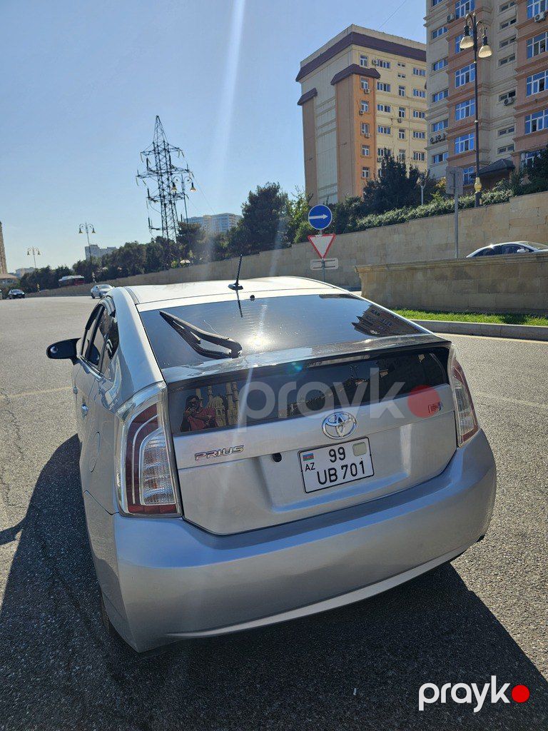 Toyota Prius, 1.8 L, 1.3 kWh, 2010 il, 267 800 km — Avtomobillər, Bakı (2)