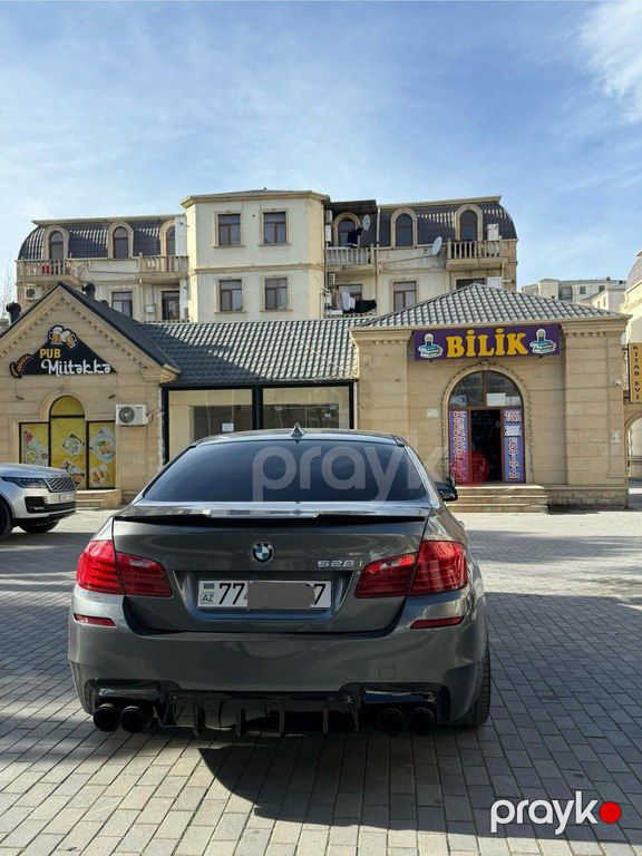 BMW 528, 2.0 L, 2014 il, 400 000 km — Avtomobillər, Yevlax (2)