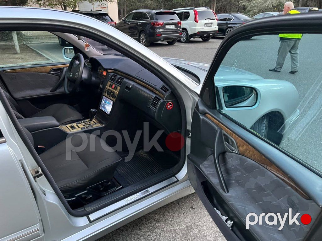 Mercedes E 220, 2.2 L, 2000 il, 340 000 km — Avtomobillər, Bakı (12)