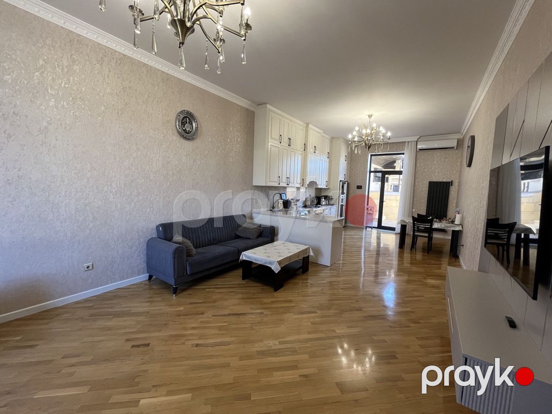 Satılır 8 otaqlı həyət evi/bağ evi 450 m² — Ev, villa, Bakı (7)