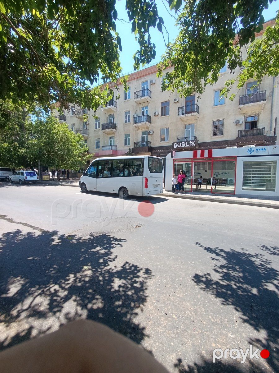 Satılır 3 otaqlı köhnə tikili 60 m² — Mənzil, Bakı (3)
