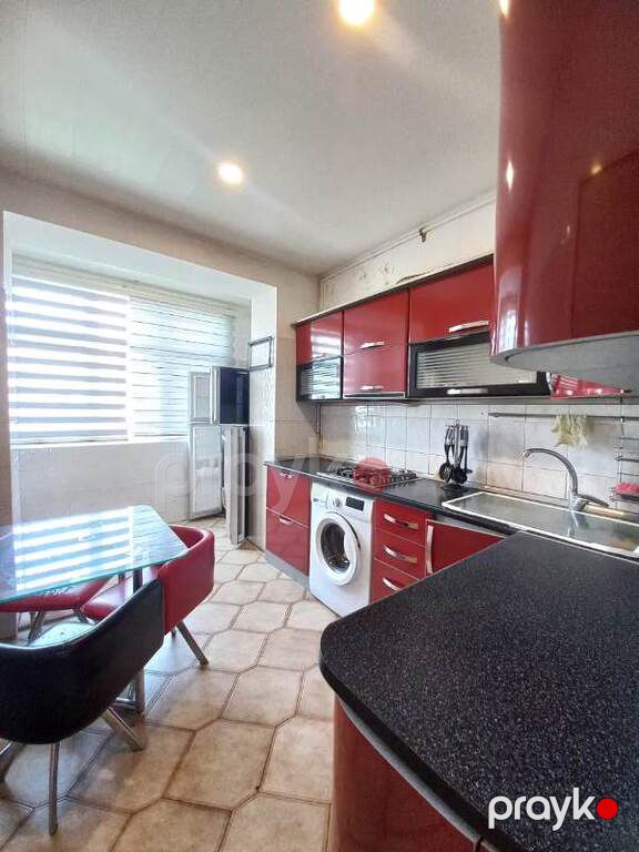 Satılır 3 otaqlı köhnə tikili 100 m² — Mənzil, Bakı (8)