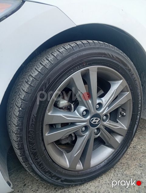 Hyundai Elantra təkəri R16 — Bakı
