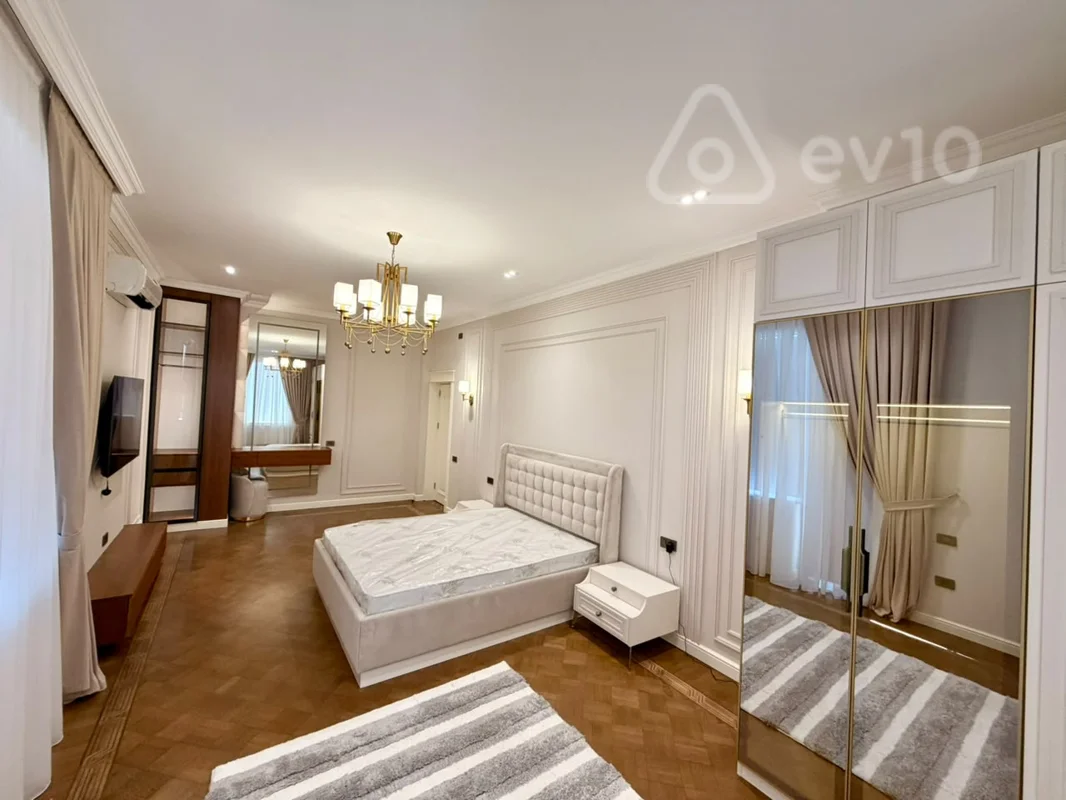 4 otaqlı mənzil, 235 m², 28may metrosunun yaxınlığı — kirayə — Mənzil, Bakı (9)