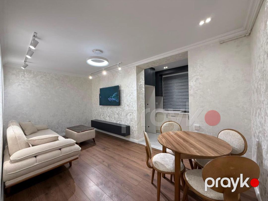 Satılır 2 otaqlı köhnə tikili 65 m² — Mənzil, Bakı (3)