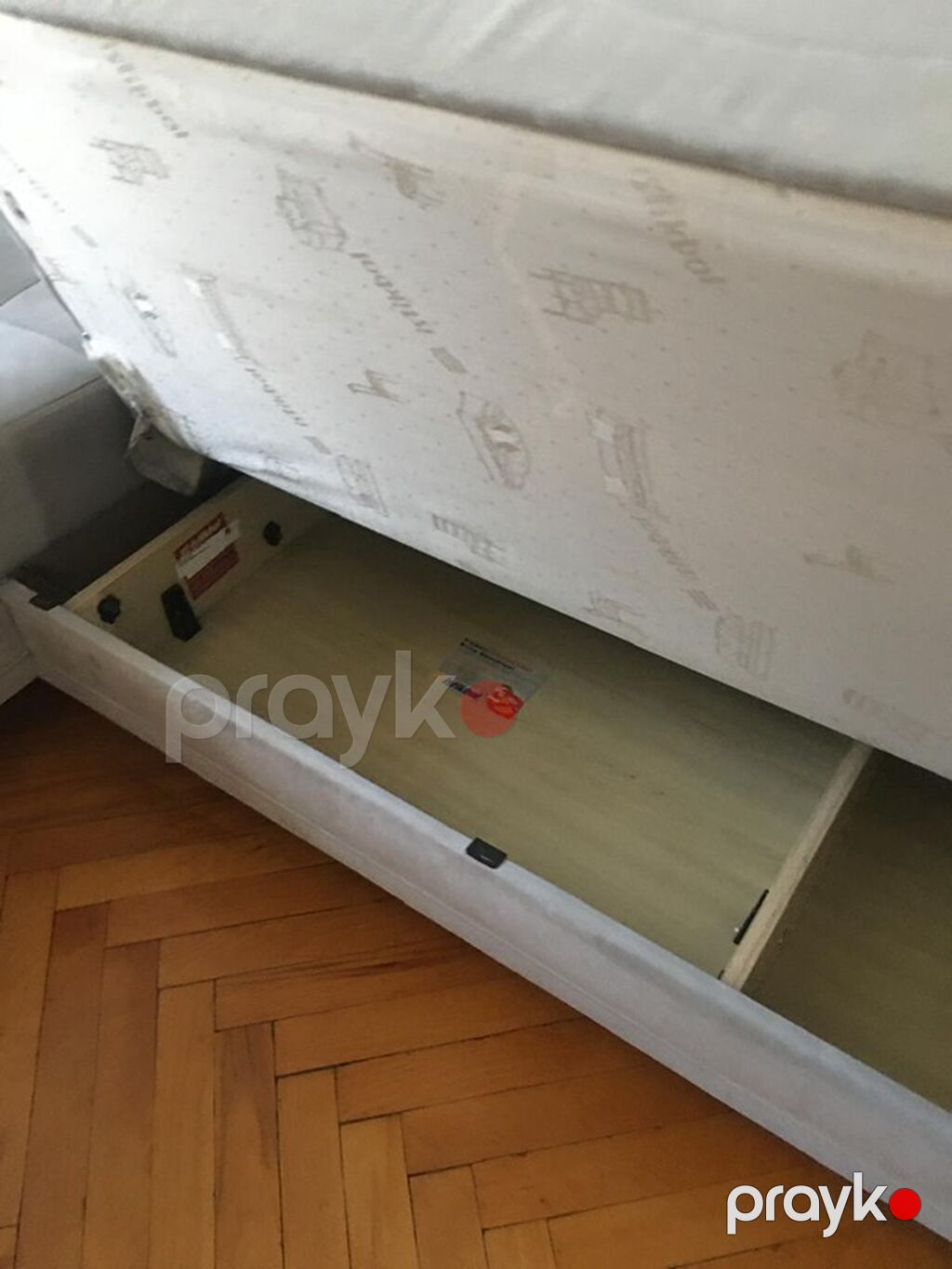 Boz rəngli L formalı künc divan - Müasir minimal dizayn: düz xətlər — Divanlər, Bakı (3)
