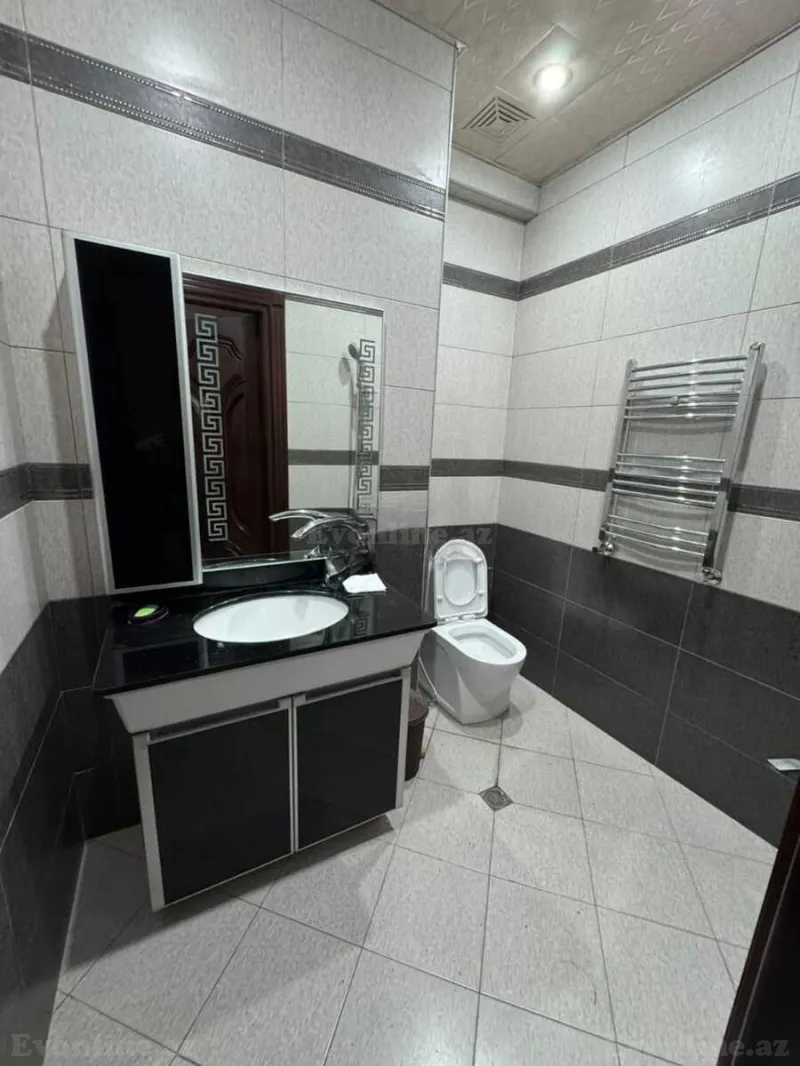 Satılır 3 otaqlı Mənzil Yeni tikili 150 m² Bakı, Yasamal r., Elmlər Akademiyası m — Mənzil, Bakı (7)