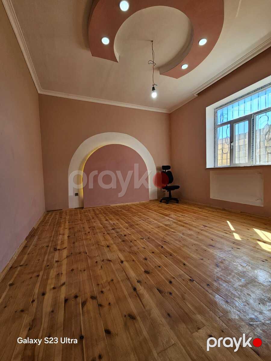 Satılır 4 otaqlı həyət evi/bağ evi 240 m² — Ev, villa, Bakı (9)