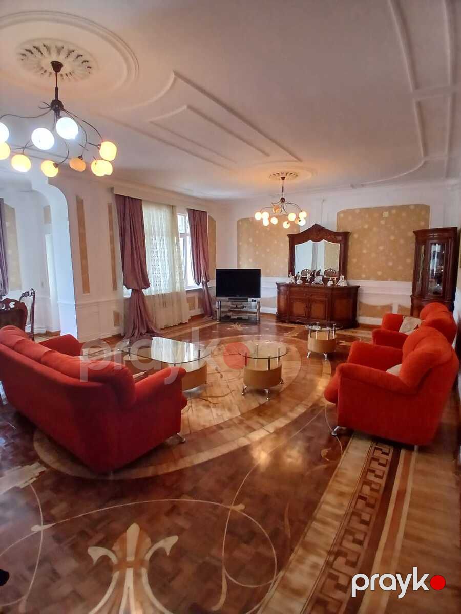 İcarəyə verilir 4 otaqlı yeni tikili 230 m² — Mənzil, Bakı (2)