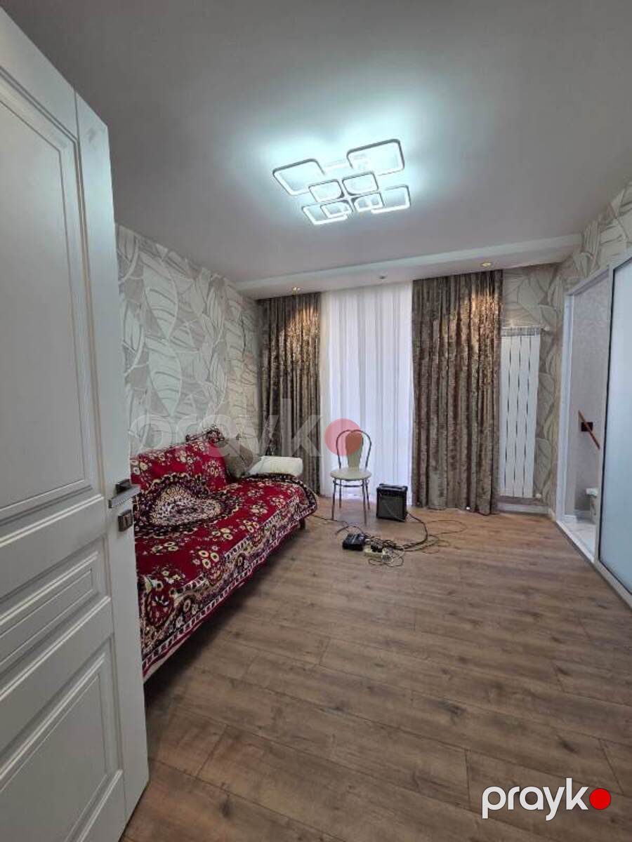 Satılır 2 otaqlı köhnə tikili 56 m² — Mənzil, Bakı (2)
