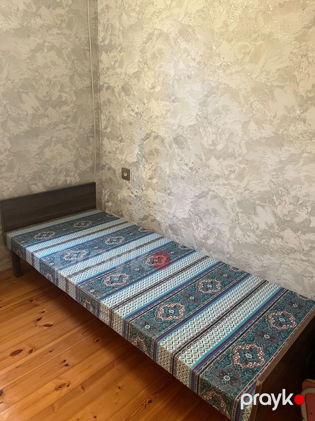 Tək nəfərlik taxta çarpayı - Ölçü: təxminən 90×200 sm (tək nəfərlik — Yataqlar, Digah (3)