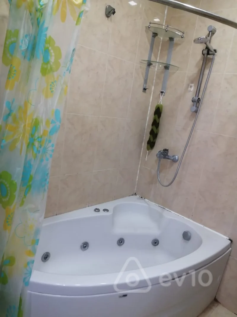 3 otaqlı mənzil, 130 m², Rəşid Behbudov — kirayə — Mənzil, Bakı (4)