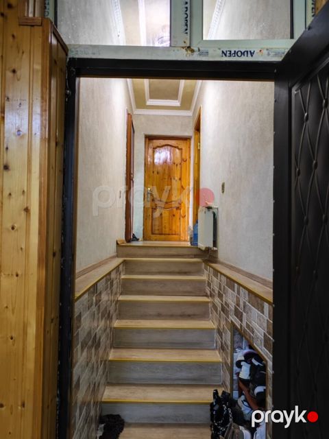 Həyət evi, Bayıl qəs — Bakı
