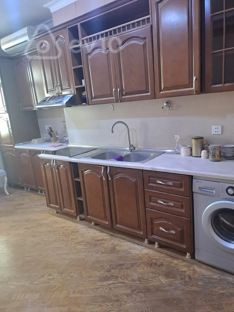 3 otaqlı mənzil, 125 m², Sabit Rəhman küçəsi — kirayə — Mənzil, Bakı (7)