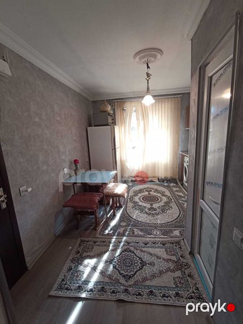 Satılır 2 otaqlı köhnə tikili 35 m² — Bakı