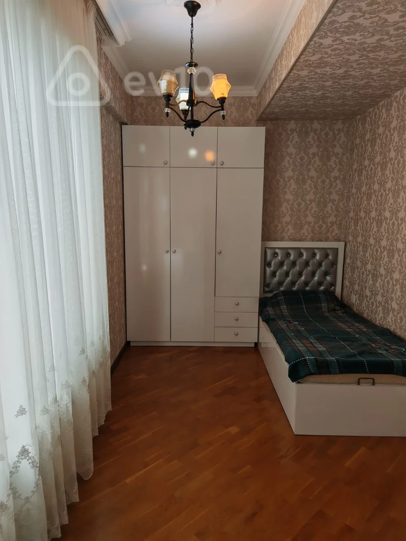 3 otaqlı mənzil, 100 m², Bakı, Vladislav Plotnikov küç. — kirayə — Mənzil, Bakı (12)